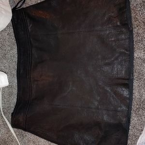 Theory 100% leather fully lined mini skirt size 4